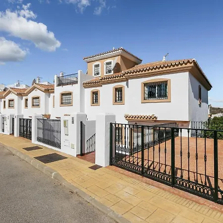 Belvilla By Oyo Brisas Del Golf Alhaurín el Grande Exterior photo